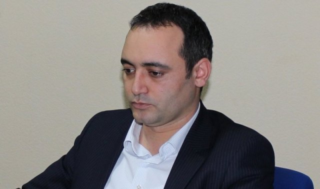 Elçin Zahiroğlu AzNews.az-ın baş redaktorluğundan getdi  