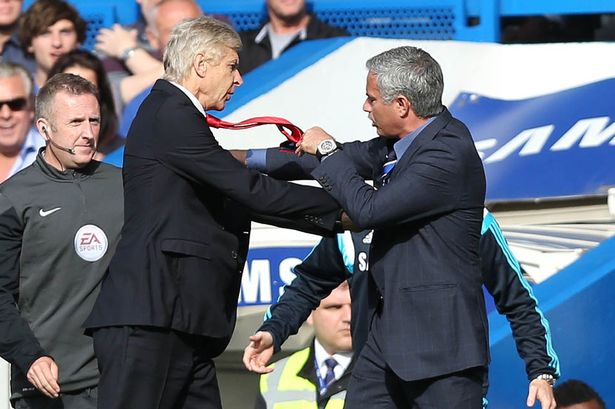 Arsen Venger Mourinyoya yanında oturmağa imkan vermədi