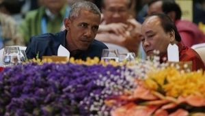 Barak Obama onu təhqir edən filippinli həmkarı ilə g&ouml;r&uuml;ş&uuml;b
