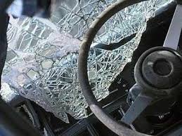 “Opel” aşdı, sürücü və qadın sərnişini öldü