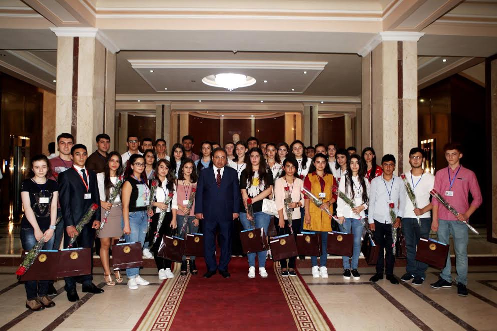 BDU-da və " Gənc istedadlar" liseyində Bilik g&uuml;n&uuml;