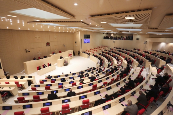G&uuml;rc&uuml;stan parlamentində azərbaycanlı deputatların sayı arta bilər
