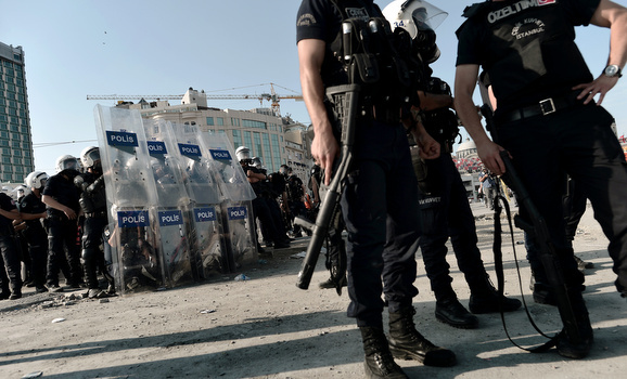 İstanbulda 23 İŞİD-&ccedil;i saxlanıldı