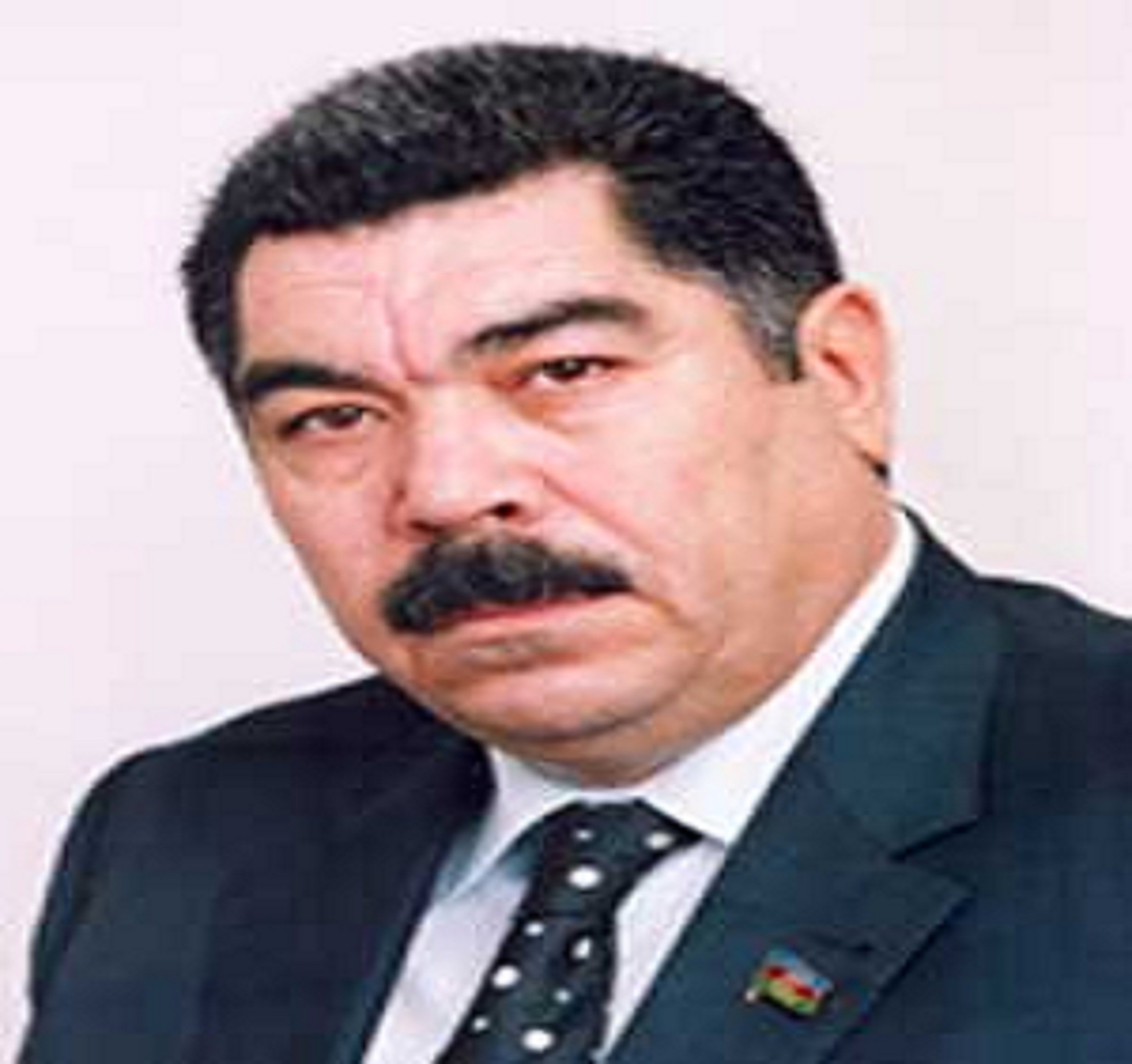Xalq referendumu m&uuml;dafiə edir