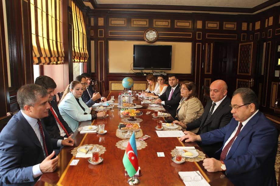 BDU T&uuml;rk Universitetlər Birliyi&nbsp; ilə əməkdaşlıq edəcək