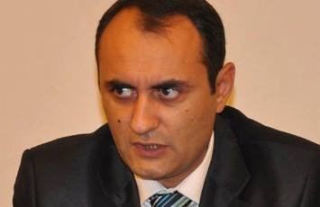Həbsdə olan jurnalist ailəsindən narahatdır