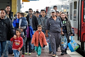 Ermənistan Suriyadan olan 20 qaçqına sığınacaq verib