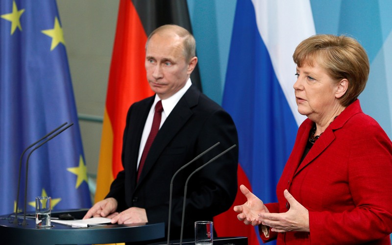 Merkel Rusiyaya qarşı yeni sanksiyalar barədə d&uuml;ş&uuml;n&uuml;r
