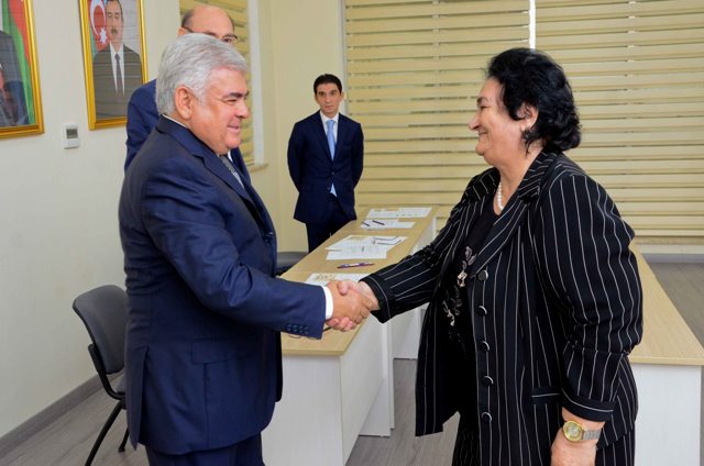 Ziya Məmmədova belə şikayət etdilər &nbsp;- FOTO