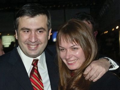 Saakaşvilinin xanımı kimə səs verdiyini bəyan etdi