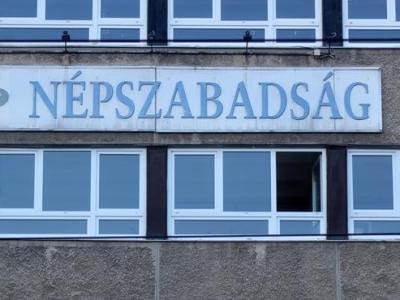 Ən b&ouml;y&uuml;k m&uuml;xalifət qəzeti &ccedil;apını dayandırdı