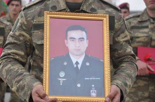 Milli Qəhrəmanlara verilən aylıq təqa&uuml;d 2,2 dəfə artırılıb  