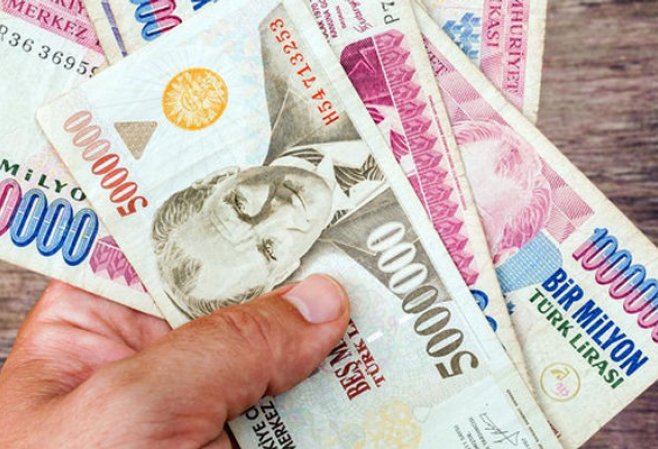 T&uuml;rk lirəsi dollara qarşı ucuzlaşmaqda davam edir