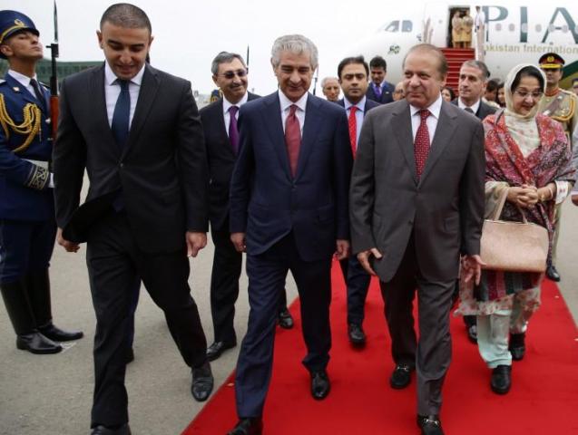 Pakistanın baş naziri Bakıdadır