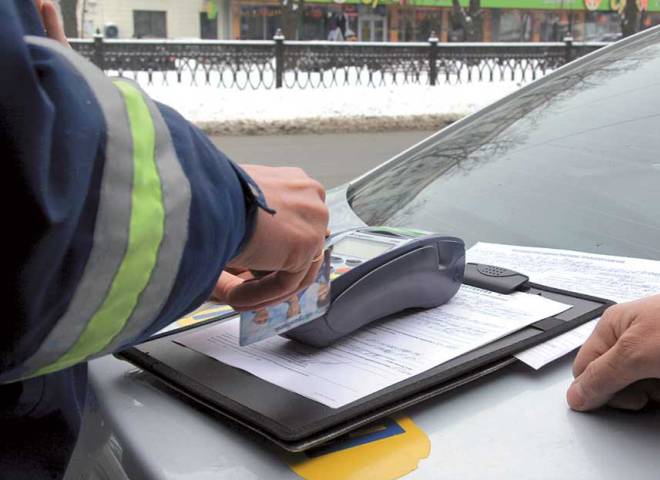 46 dəqiqəyə 5 min dollar yol cəriməsi topladı
