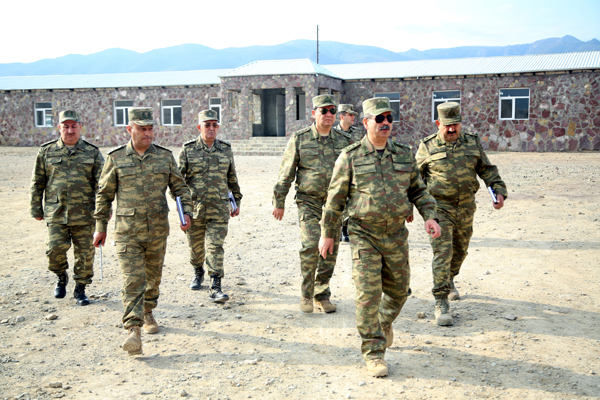 M&uuml;dafiə nazirinin cəbhə zonasına səfərindən yeni XƏBƏR  