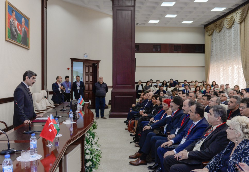 Tibb Universitetində ilk dəfə Tibbi Ekspertiza və Patologiya konqresi ke&ccedil;irilib - FOTOLAR