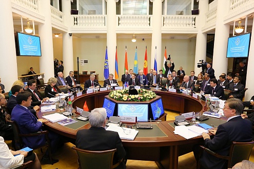 Putinin hərbi bloku baş katibsiz qaldı