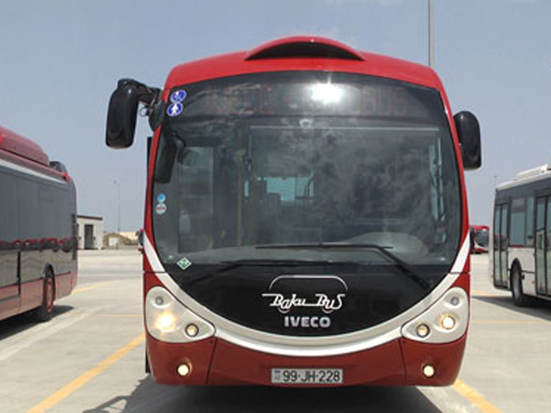 &ldquo;BakuBas&rdquo;ın avtobusu qəza t&ouml;rətdi