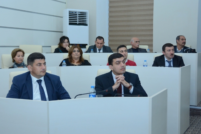 UNEC-də yenilik: &ldquo;Elm aylığı&rdquo;