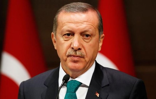 T&uuml;rkiyə Ərdoğana g&ouml;rə referenduma gedir