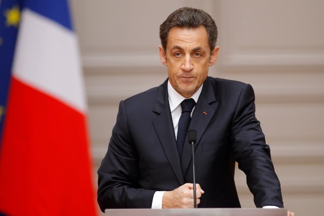Sarkozinin prezidentliyə namizəd olmaq şansı azalır