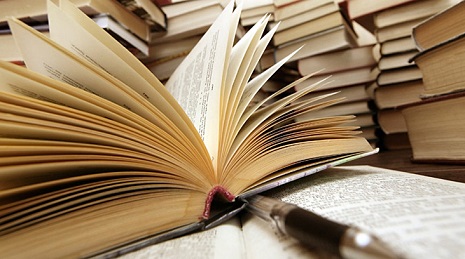Bakıda mağazadan 10 min manatlıq kitab oğurlanıb