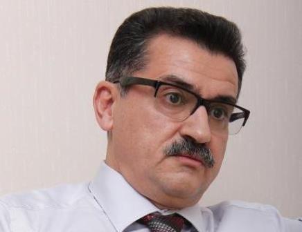 “Oturduğum otaqda bir yoldaş siqareti açdı və ortaya qoydu”