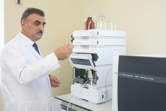 Əczaçılıq fakültəsində 3 yeni laboratoriya yaradılır
