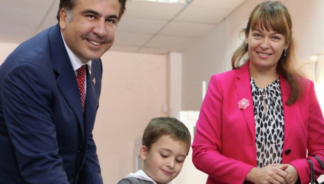 Saakaşvili ilə xanımı arasında nə baş verir? - ÖZƏL