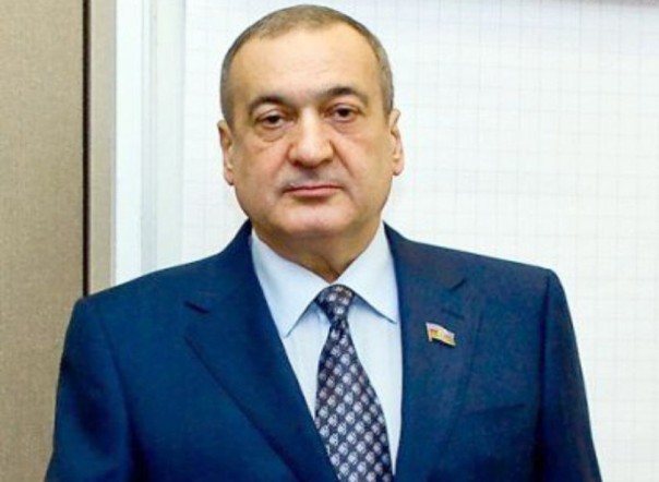 Azərbaycanlı alim Gürcüstanda fəxri doktor adı aldı - FOTO 