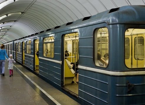 Bakı metrosunda problem – Rəsmi AÇIQLAMA  