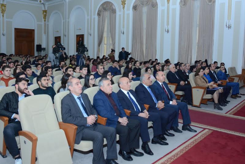 UNEC-də "Fitnə" sənədli filmi nümayiş olunub 