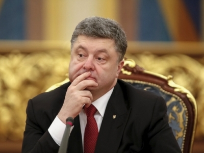 Poroşenko 6 saat dindirilib