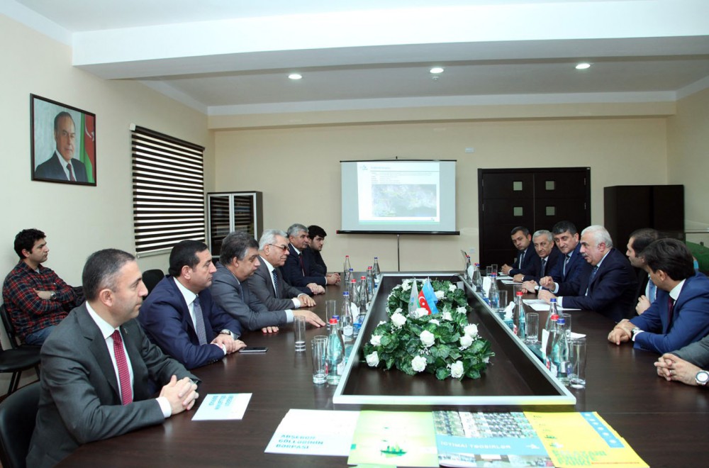 Parlamentarilər Balaxanı Sənaye Parkı ilə tanış olublar - FOTOLAR