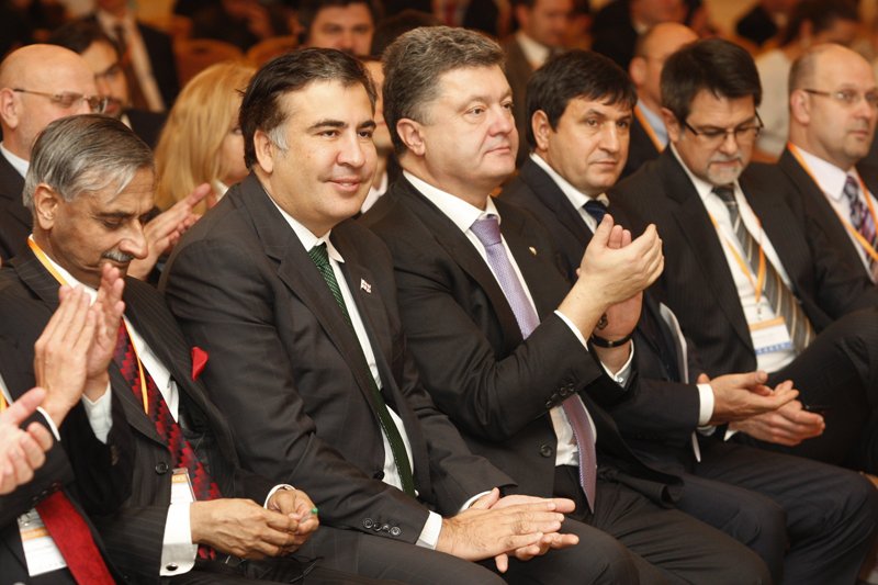 &ldquo;Saakaşvili Poroşenkonu şantaj edir&rdquo;