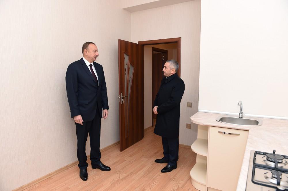  Prezident Sabunçudakı yeni yaşayış binasının AÇILIŞINDA - FOTO 