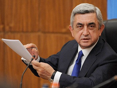 Serj Sarkisyan lovğalandı   
