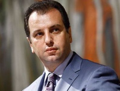 Ermənistanın müdafiə naziri Moskvaya gedib   