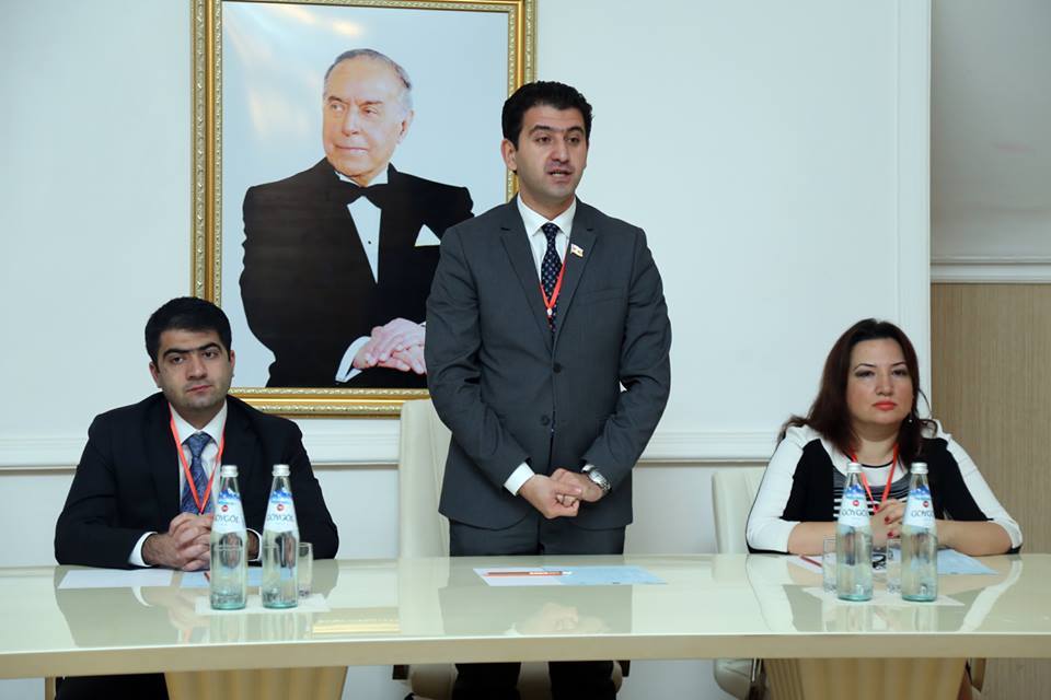 Gəncədə gənclərin 1-ci Sosial Media Forumu keçirilib   