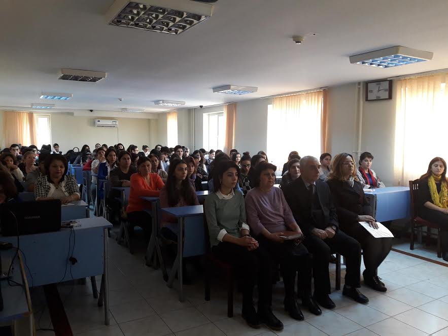 “Gənc istedadlar” liseyində elmi-nəzəri konfrans olub
