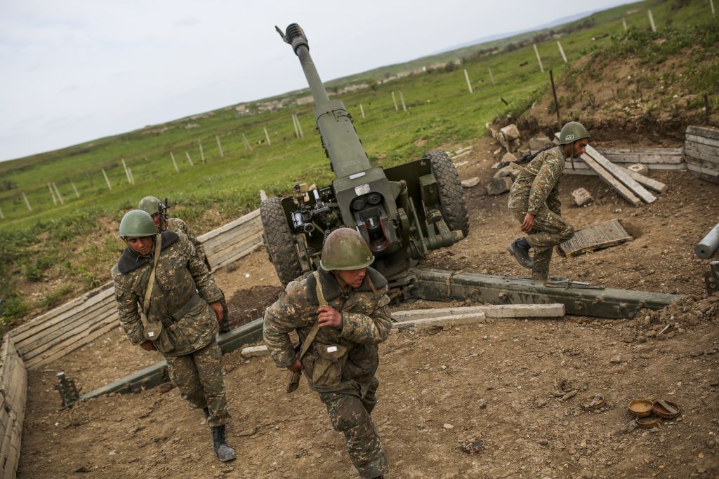 Cəbhədə atışma GÜCLƏNDİ: kəndlərimiz intensiv atəşə tutuldu