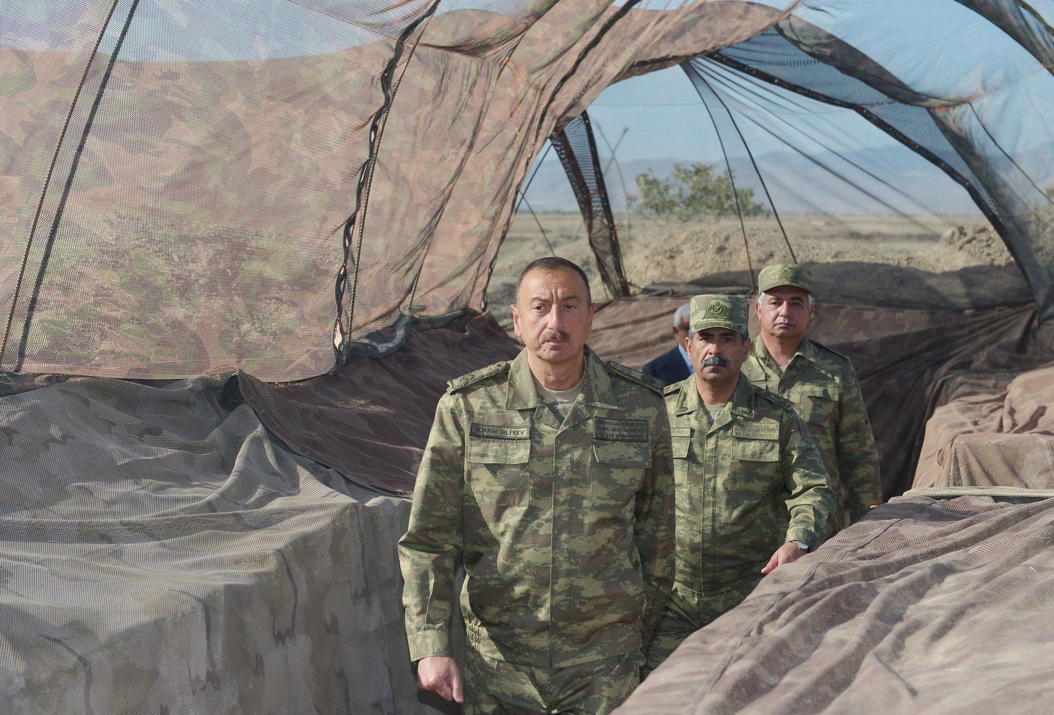 İlham Əliyev cəbhə xəttindəki hərbi hissənin AÇILIŞINDA