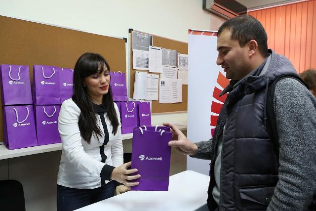 Azercell gənclərə dəstəyini davam etdirir