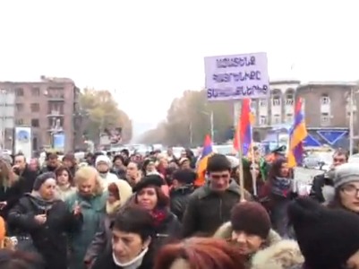 Yerevanda etiraz nümayişi keçirilir  