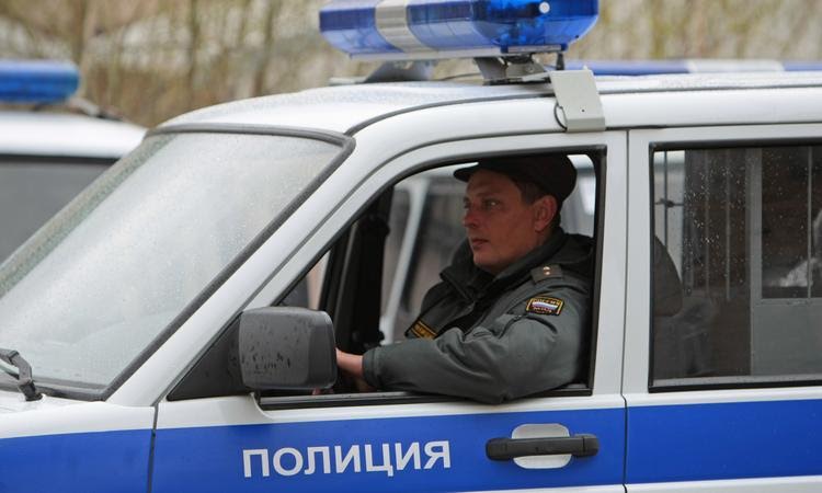 Polis rəisinin arvadı vəhşicəsinə &ouml;ld&uuml;r&uuml;ld&uuml;