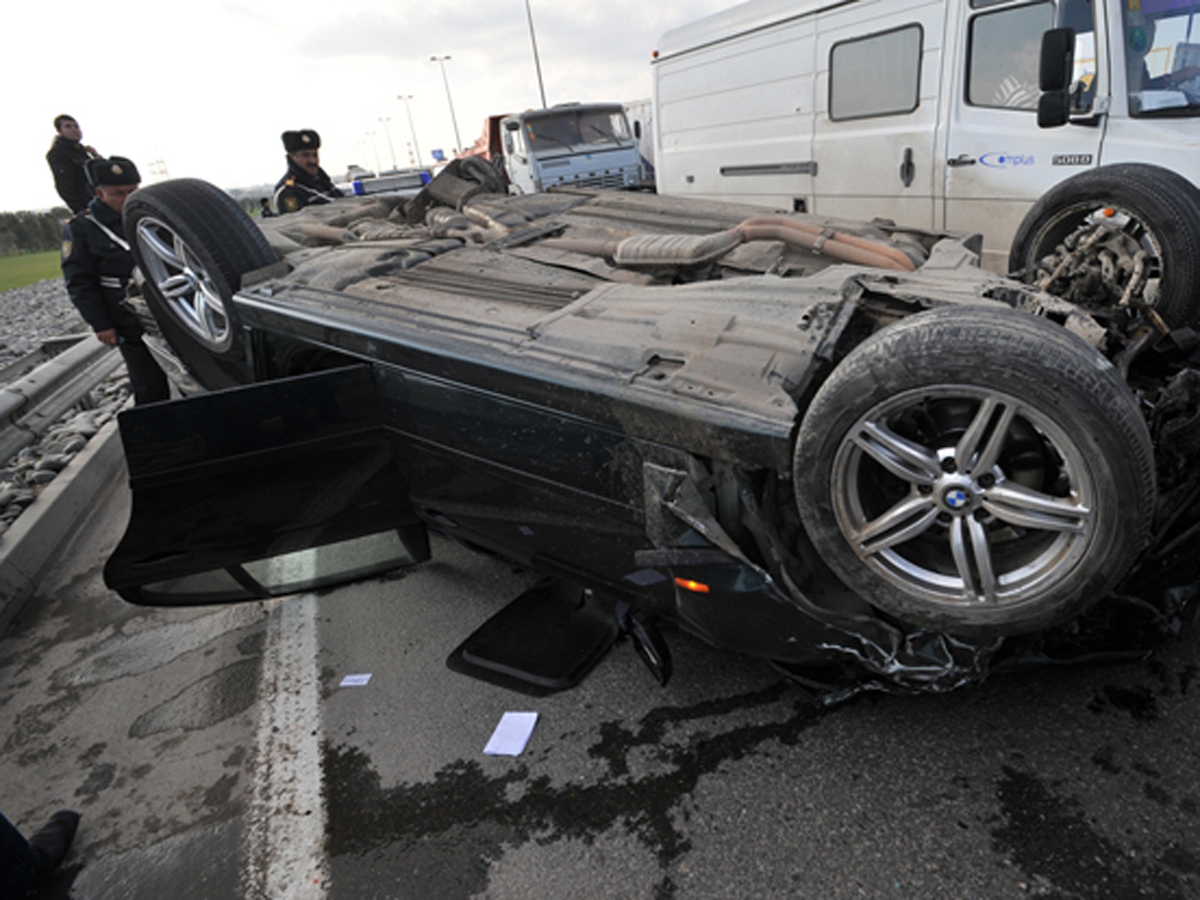 Bu il Azərbaycanda yol qəzalarında ölənlərin sayı AÇIQLANDI