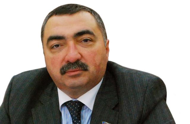 Deputat telekanalları “vurdu”: “Yenə köhnə hamam, köhnə tas...”  