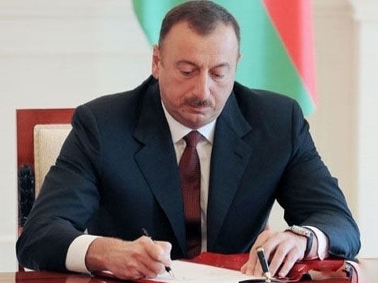 Prezident “Dövlət rüsumu haqqında” yeni sərəncam imzalayıb