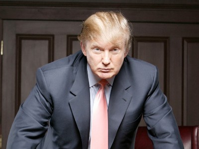Тrаmp prezident kimi ilk dəfə jurnalistlərlə g&ouml;r&uuml;ş&uuml;b  